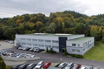  Prenájom Výrobno-skladovej Haly 